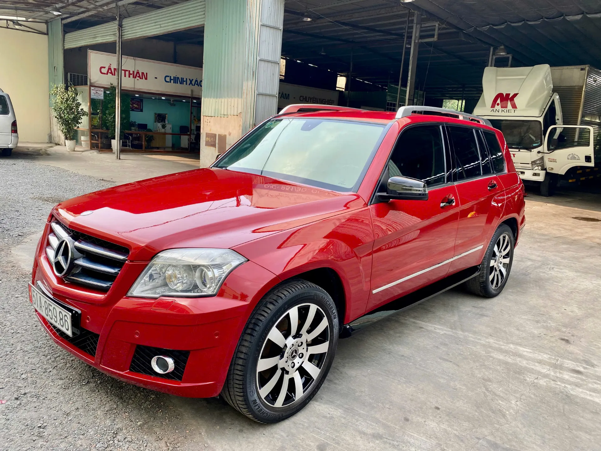 Mercedes GLK sau khi chăm sóc