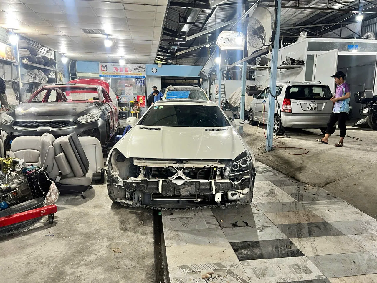 Sửa chữa ô tô tại Thủ Đức: Khi nào nên đưa xe đến gara?